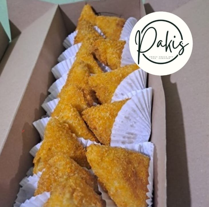 Dari Dapur Sederhana, “Pakis Snack” Ciledug Jadi Risol Otentik Rasa Bintang Lima