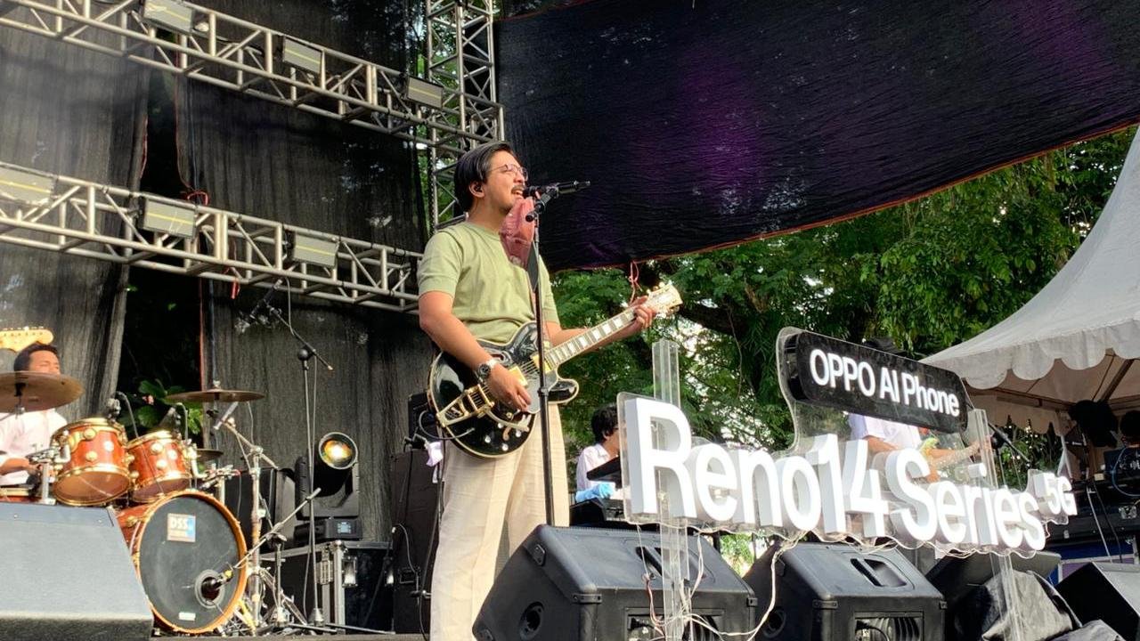 Bilal Indrajaya Bawa “Kaus Kaki Merah” dan Hits Lain di Jazz Goes to Campus ke-48 UI