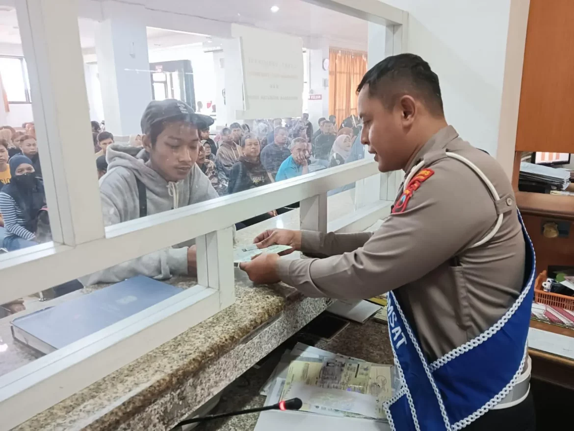 Korlantas Polri Bahas Anev Pelayanan STNK 2025, Perkuat Inovasi dan Sinergi Samsat