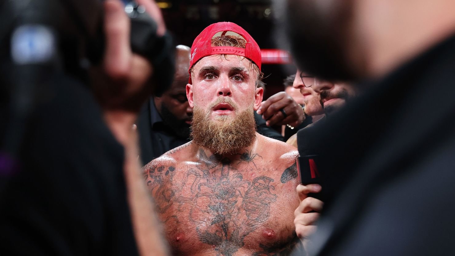 Dihajar Joshua, Jake Paul Alami Patah Rahang dan Kesulitan Berbicara