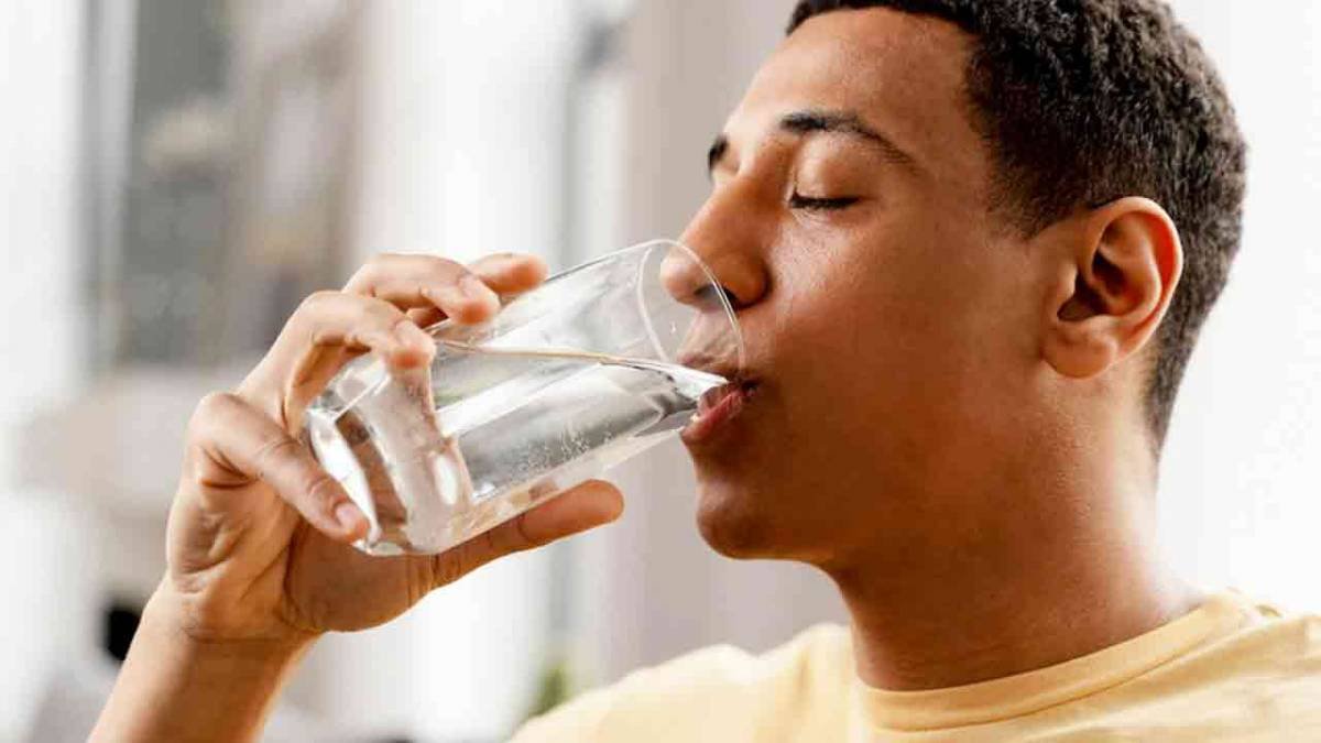 Pakar Ungkap Dampak Kurang Minum terhadap Kesehatan Jangka Panjang