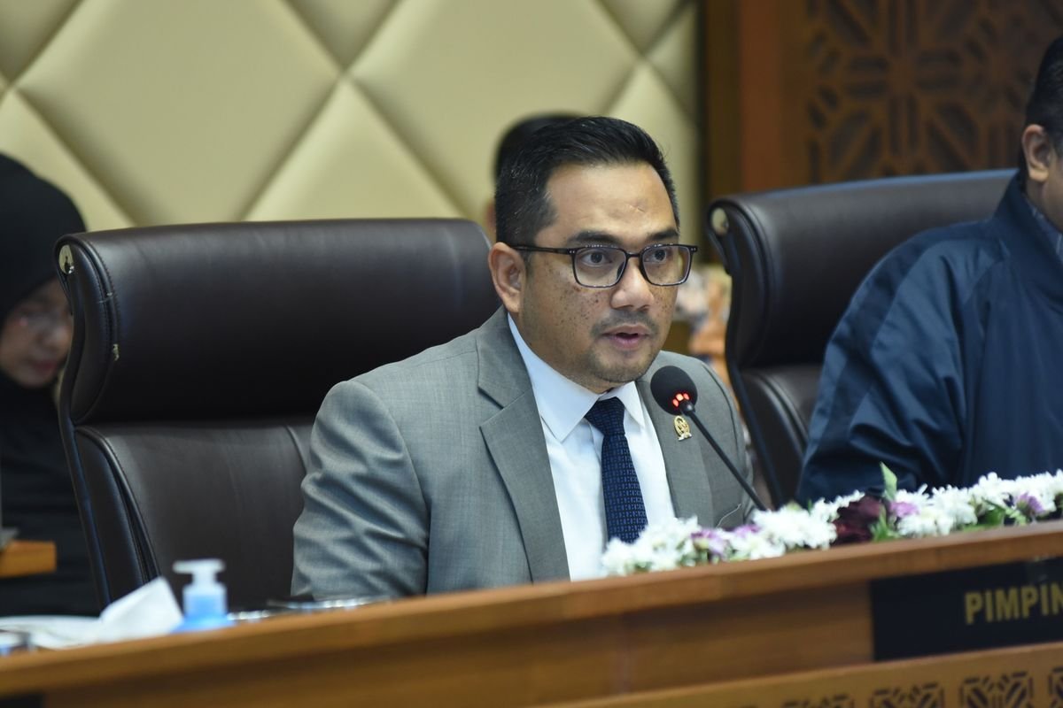 Ketua Komisi II DPR Jelaskan Urgensi Ambang Batas Parlemen dalam Demokrasi