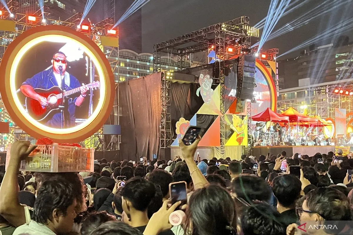 Andmesh dan D’MASIV Turut Ringankan Korban Bencana Sumatra melalui Acara di Bundaran HI