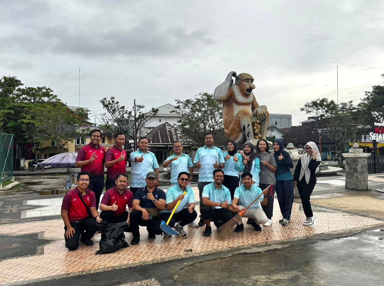 Bersih Itu Keren, Jasa Raharja Kalsel Glow Up Siring Maskot Bekantan