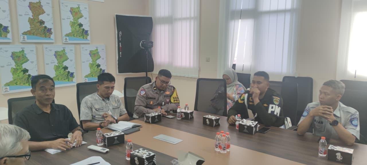 Pilar-Pilar Forum Lalu Lintas Angkutan Jalan Kabupaten Cianjur Ciptakan Ketertiban Lalu Lintas Dengan Operasi Gabungan