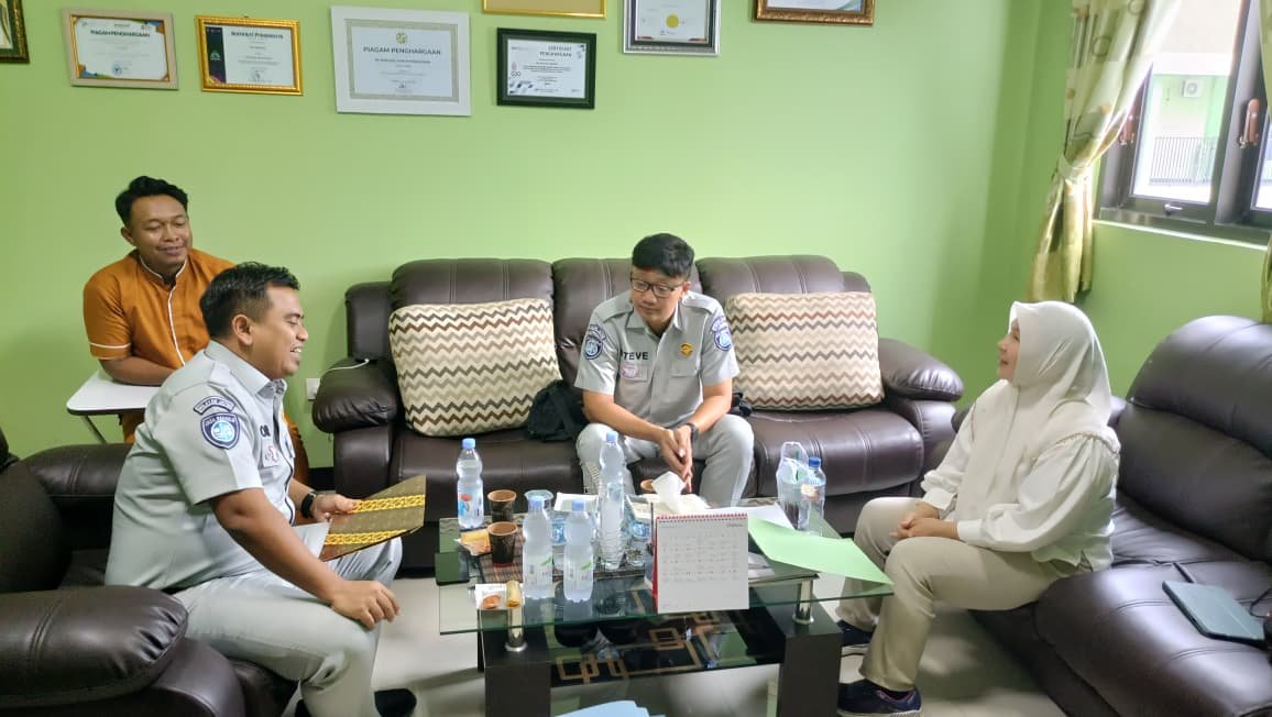 Jasa Raharja Ngawi Koordinasi dengan Rumah Sakit Agar Pelayanan Santunan Tetap Akuntabel dan Berpedoman pada GCG Jasa Raharja Ngawi Koordinasi dengan Rumah Sakit Agar Pelayanan Santunan Tetap Akuntabel dan Berpedoman pada GCG