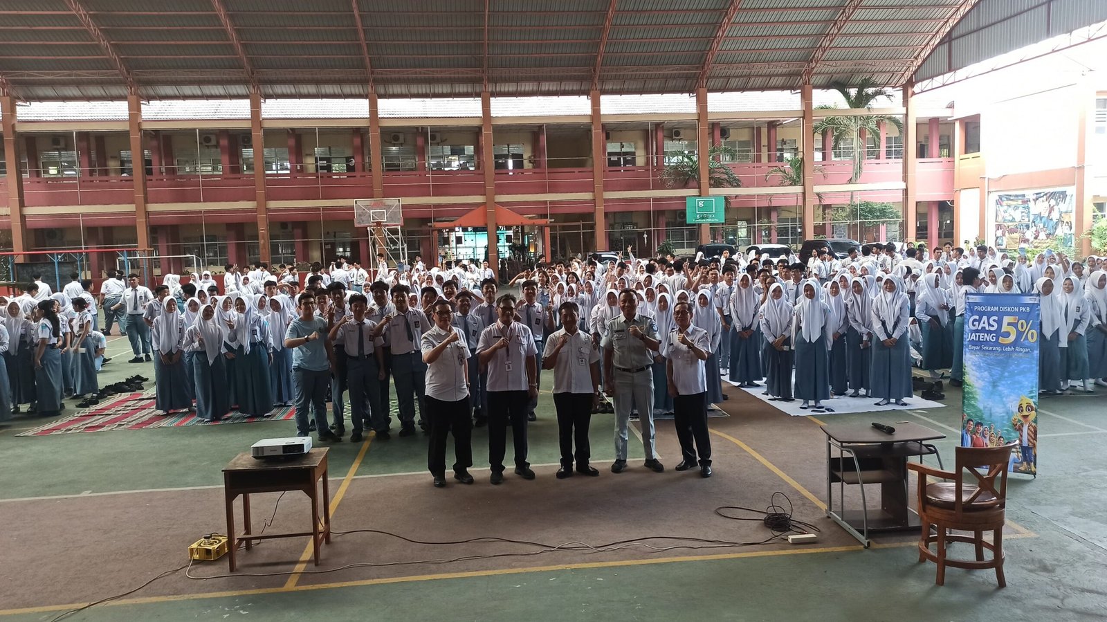 Tingkatkan Kesadaran Remaja, Jasa Raharja Gelar Program Pengajar Peduli Keselamatan Lalu Lintas di SMA N 1 Kudus Tingkatkan Kesadaran Remaja, Jasa Raharja Gelar Program Pengajar Peduli Keselamatan Lalu Lintas di SMA N 1 Kudus