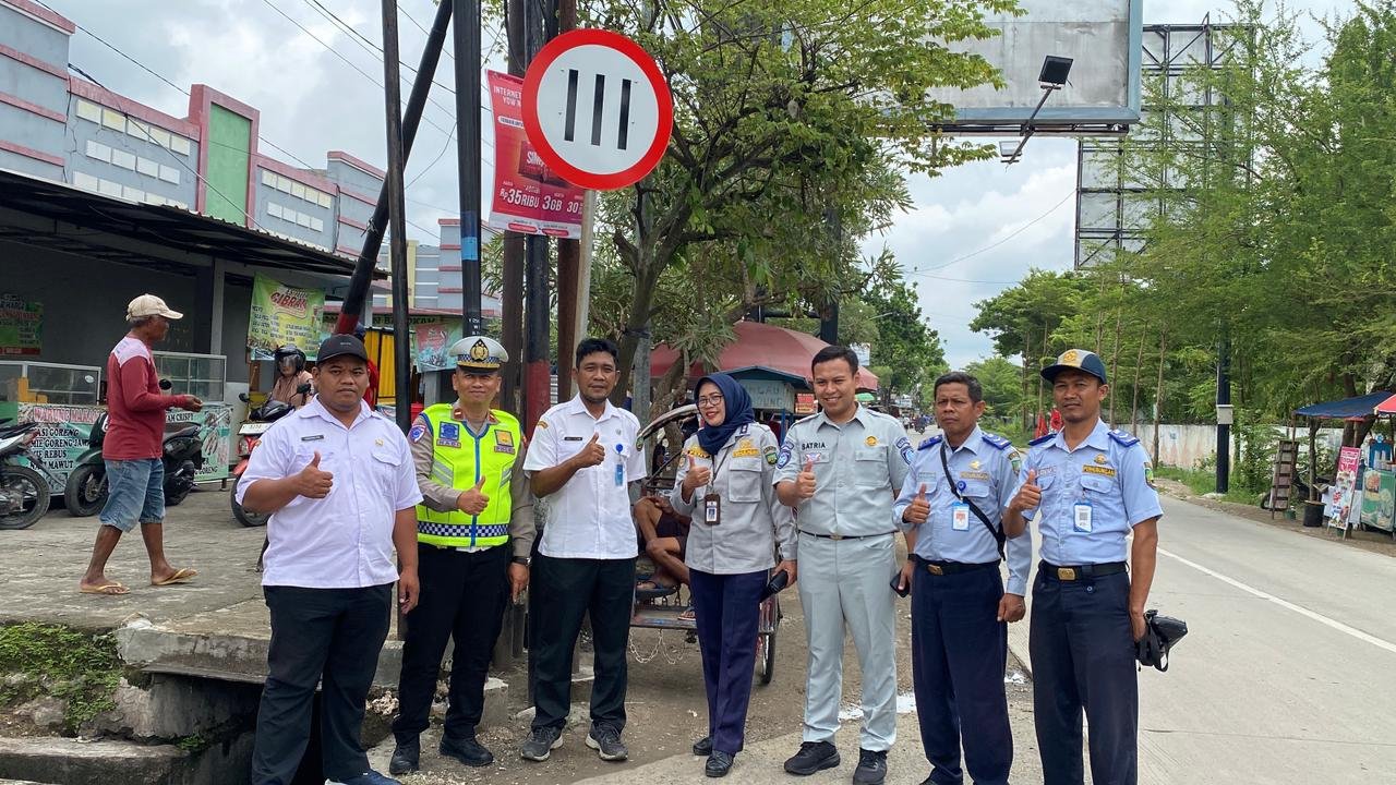 Sinergi Lintas Instansi, Survei Jalur Blora-Randublatung Perkuat Pengawasan Tonase dan Kesiapan Mudik 2026 Sinergi Lintas Instansi, Survei Jalur Blora-Randublatung Perkuat Pengawasan Tonase dan Kesiapan Mudik 2026