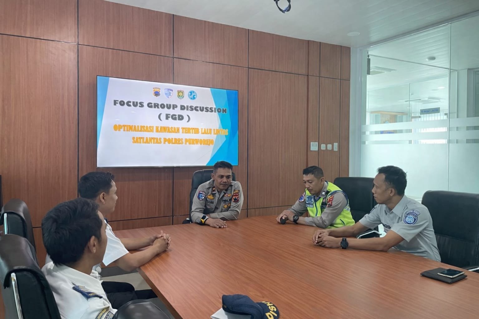 Jasa Raharja Magelang Bersama Stakeholder Laksanakan FGD Keselamatan Lalu Lintas Angkutan Jalan di Kabupaten Purworejo Jasa Raharja Magelang Bersama Stakeholder Laksanakan FGD Keselamatan Lalu Lintas Angkutan Jalan di Kabupaten Purworejo