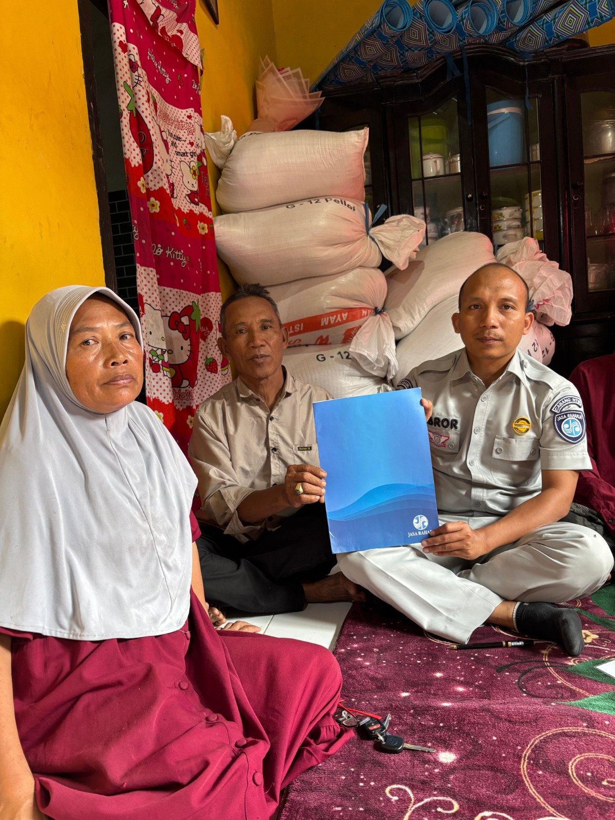Negara Hadir Melindungi, Jasa Raharja Serahkan Santunan kepada Keluarga Korban Kecelakaan