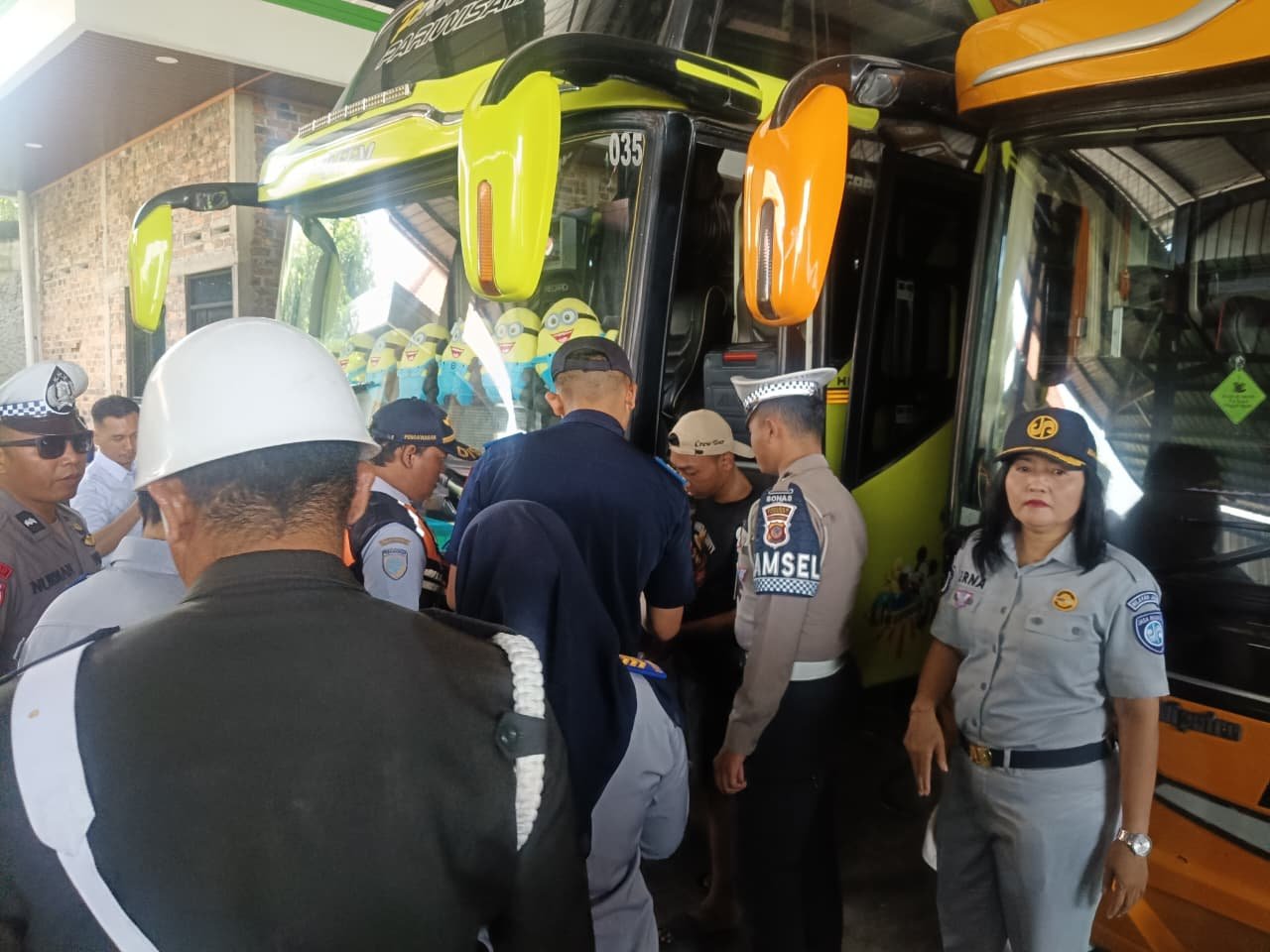 Pastikan Armada Layak Jalan, Jasa Raharja Bersama Stakeholder Laksanakan Ramp Check Bus Pariwisata MSM Asyrof untuk Persiapan Mudik Gratis Pemkab Bogor