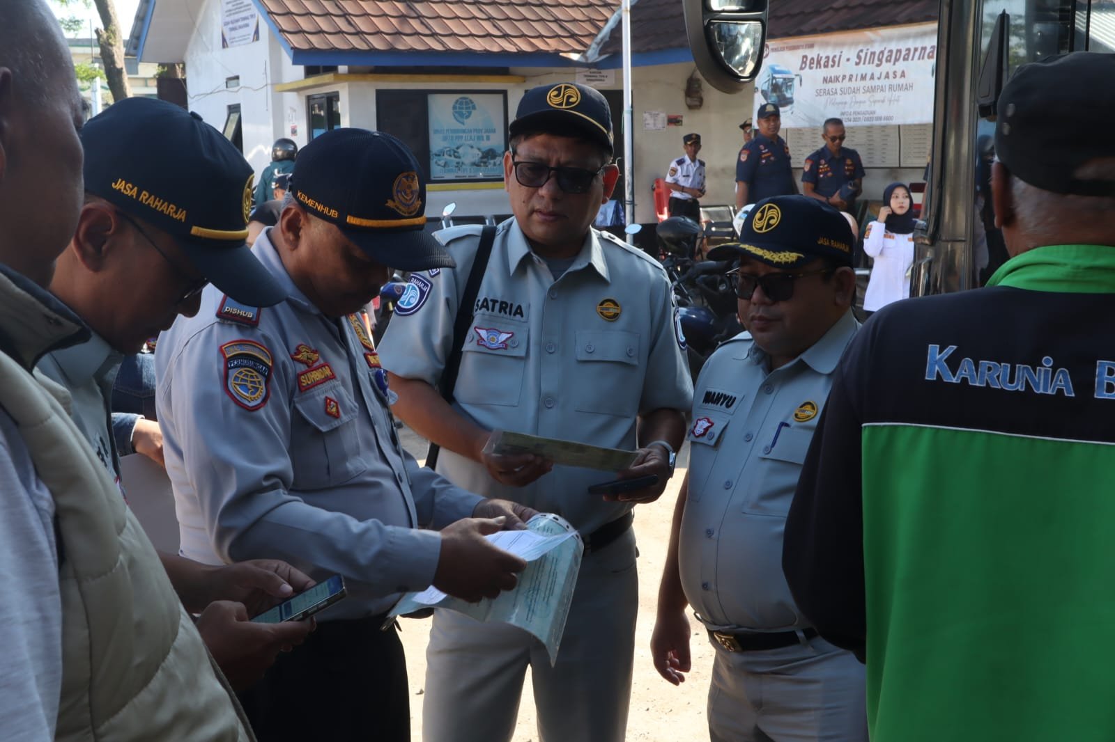 PT Jasa Raharja Bersama Dinas Perhubungan Kabupaten Tasikmalaya Laksanakan Ramp Check di Terminal Tipe B Singaparna