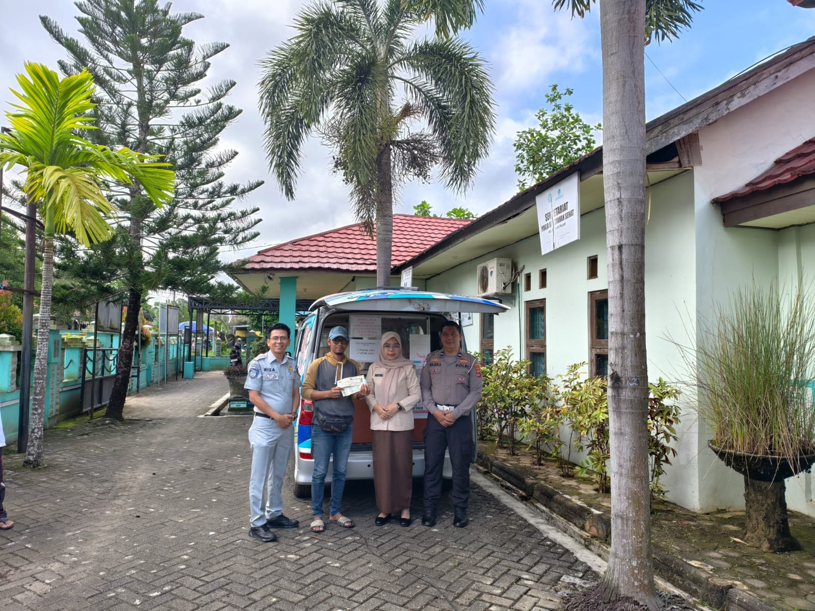 Permudah Warga Palam Banjarbaru Bayar Pajak Kendaraan Melalui Samsat Keliling