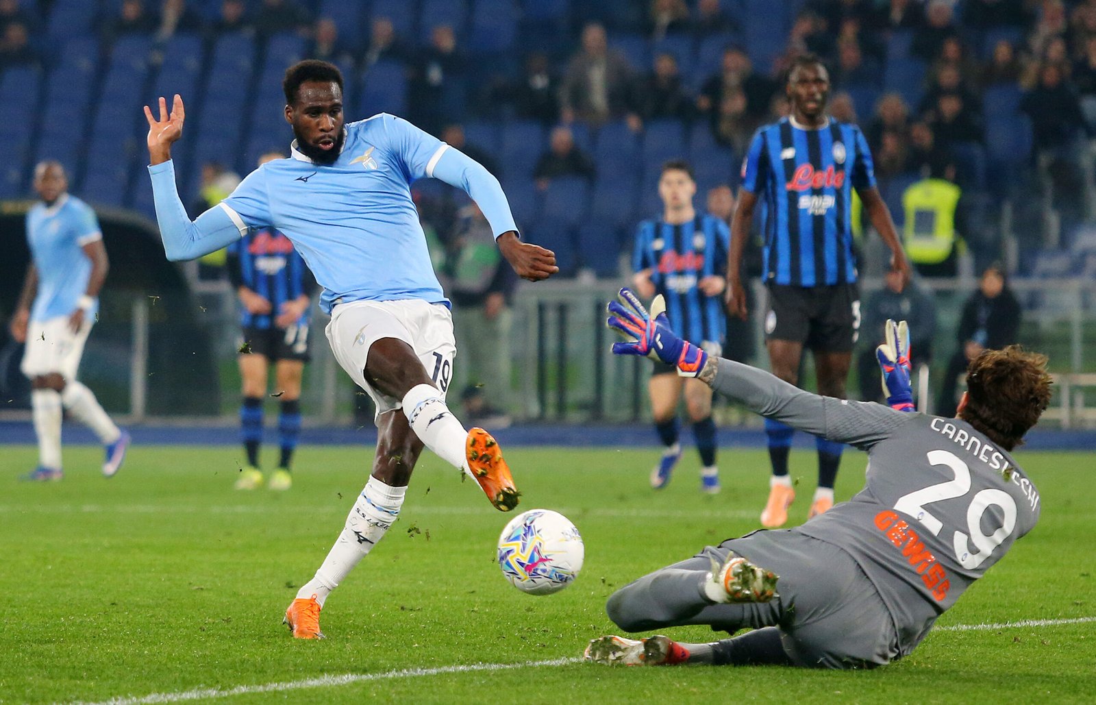 Semifinal Coppa Italia: Lazio dan Atalanta Bermain Imbang 2-2