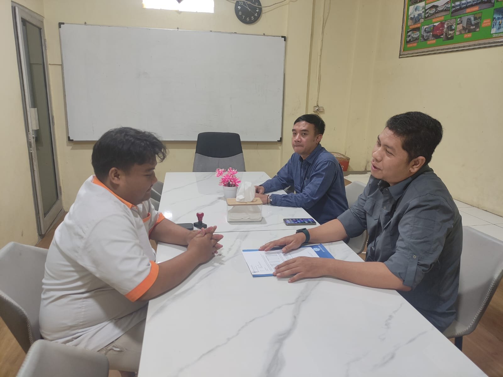 Penelusuran Kendaraan pribadi dan instansi di karawang sebagai upaya intensifikasi pembayaran Pajak Kendaraan