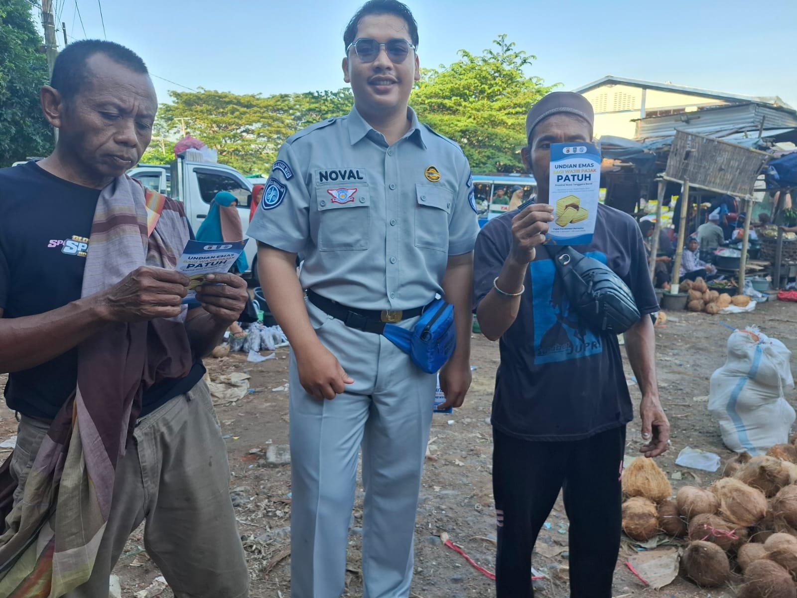 Sosialisasi Program Apresiasi Emas, Jasa Raharja NTB dan Samsat Gerung Sasar Masyarakat Pasar