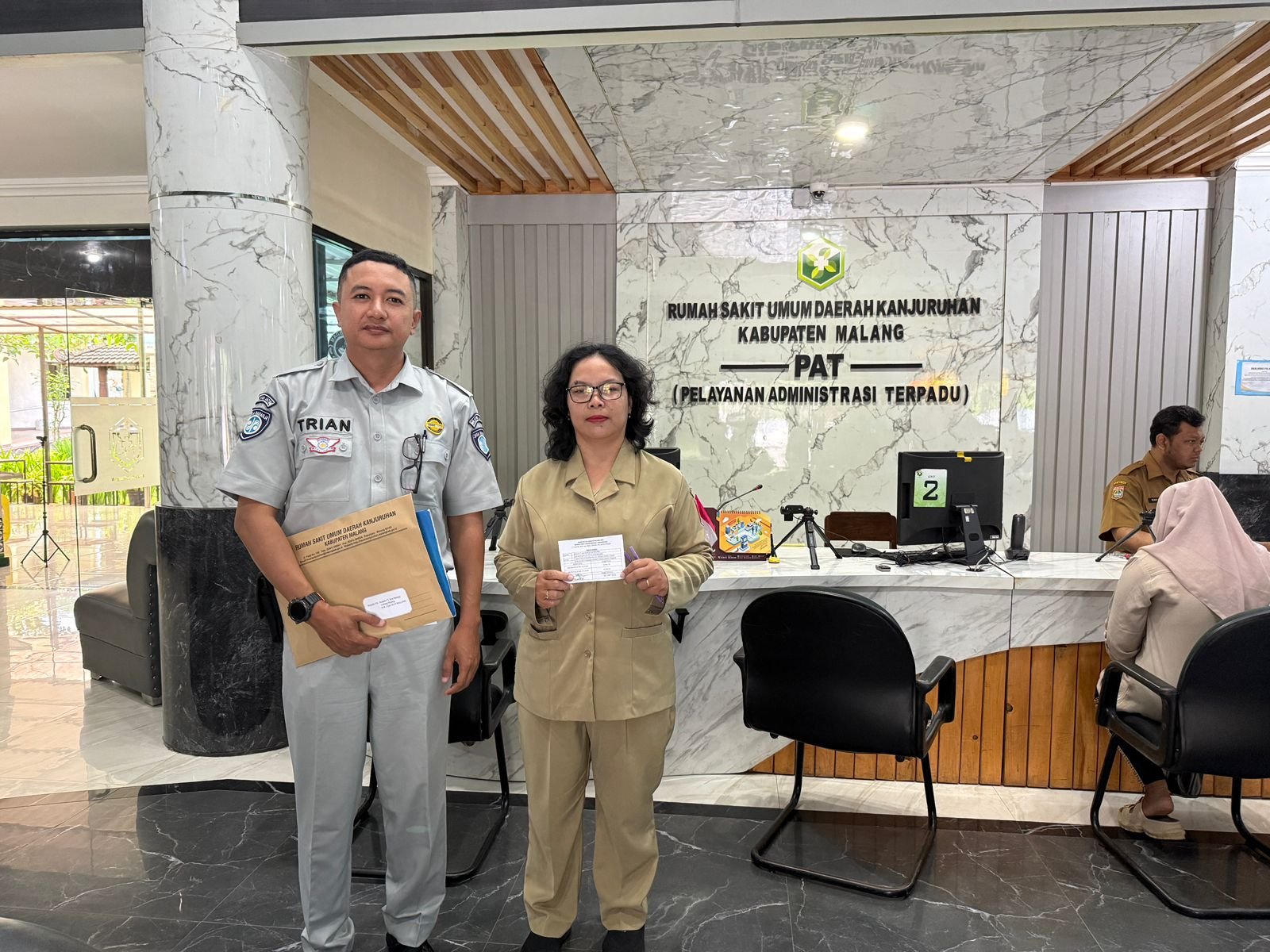 Percepatan Administrasi Klaim, Jasa Raharja Malang Serahkan GL kepada Pasien KLL di RSUD Kanjuruhan