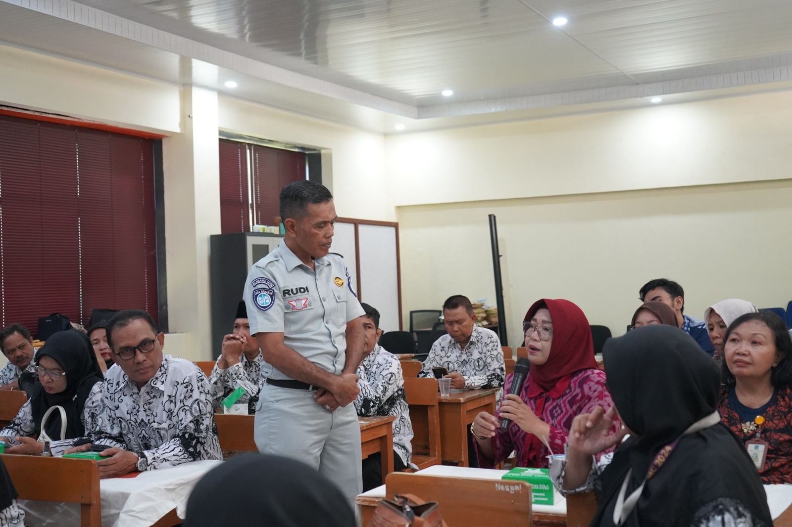 Perkuat Kesadaran Keselamatan Berkendara, Jasa Raharja NTB Gelar Sosialisasi Bersama PGRI Selaparang