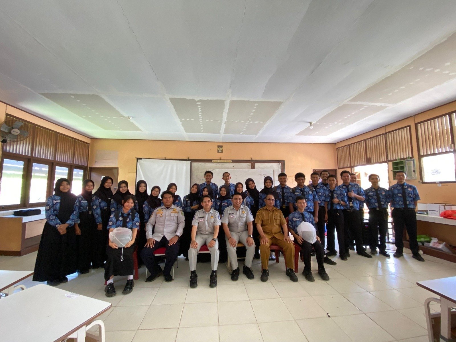 Cegah Kecelakaan Lalu Lintas, Jasa Raharja Bersama Stakeholder Libatkan Siswa dalam Kampanye Keselamatan Berlalu Lintas di Sungai Raya Kepulauan