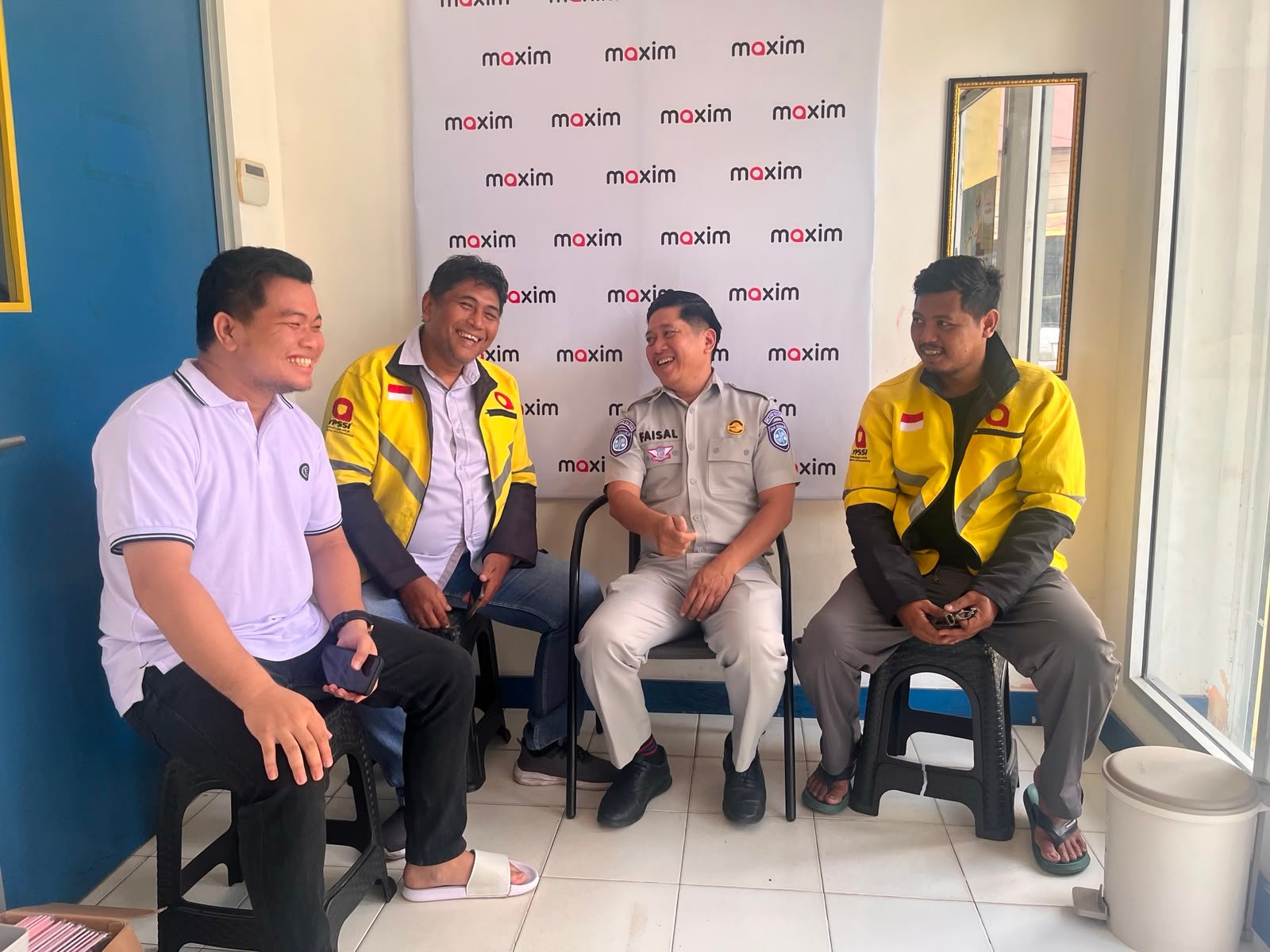 Jasa Raharja Kalteng Edukasi Driver Maxim Gunung Mas tentang Keselamatan Berkendara dan Pemanfaatan Aplikasi JRku