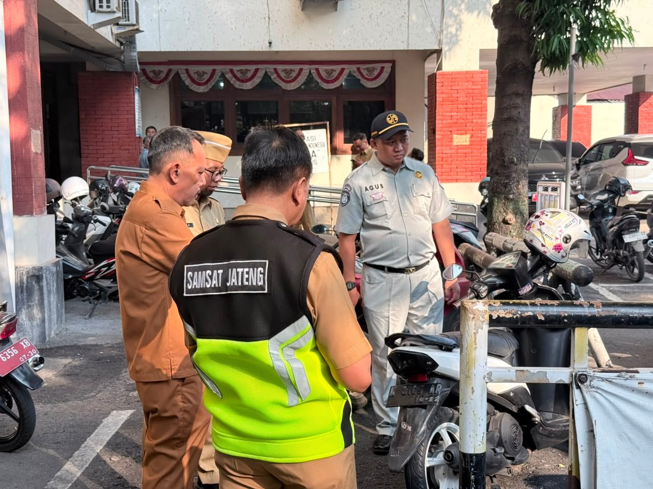 Tingkatkan Kepatuhan, Pemda Kudus Gelar Apel Pajak Kendaraan Bermotor Bersama Tim Samsat Kudus