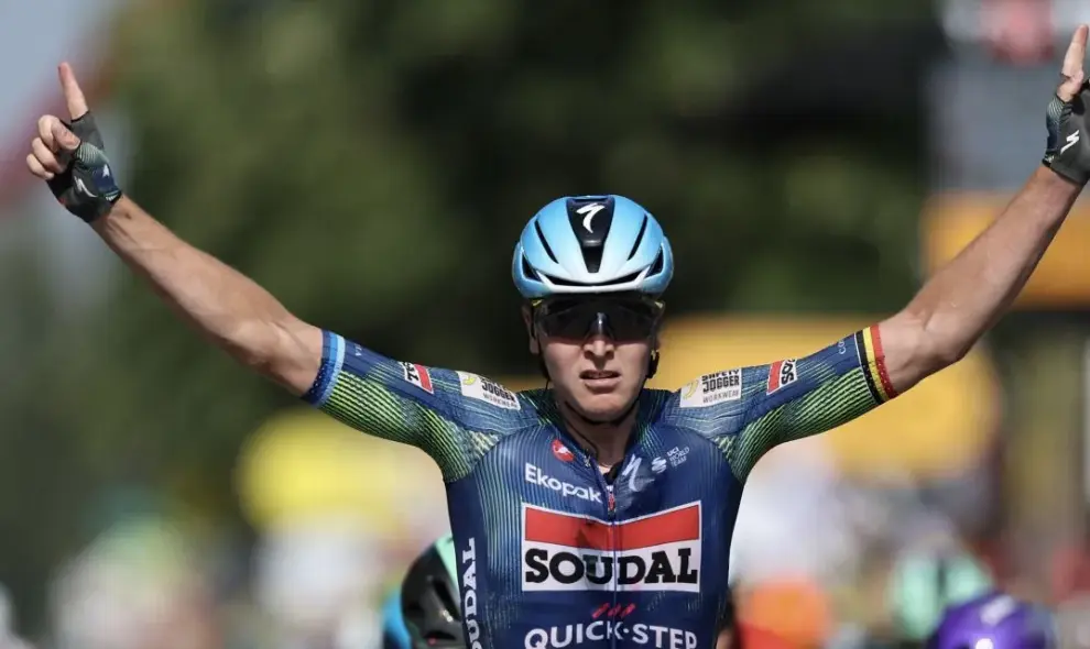 Philipsen Menangi Etape Ke-17 Tour de France, Akhiri Paceklik Kemenangan