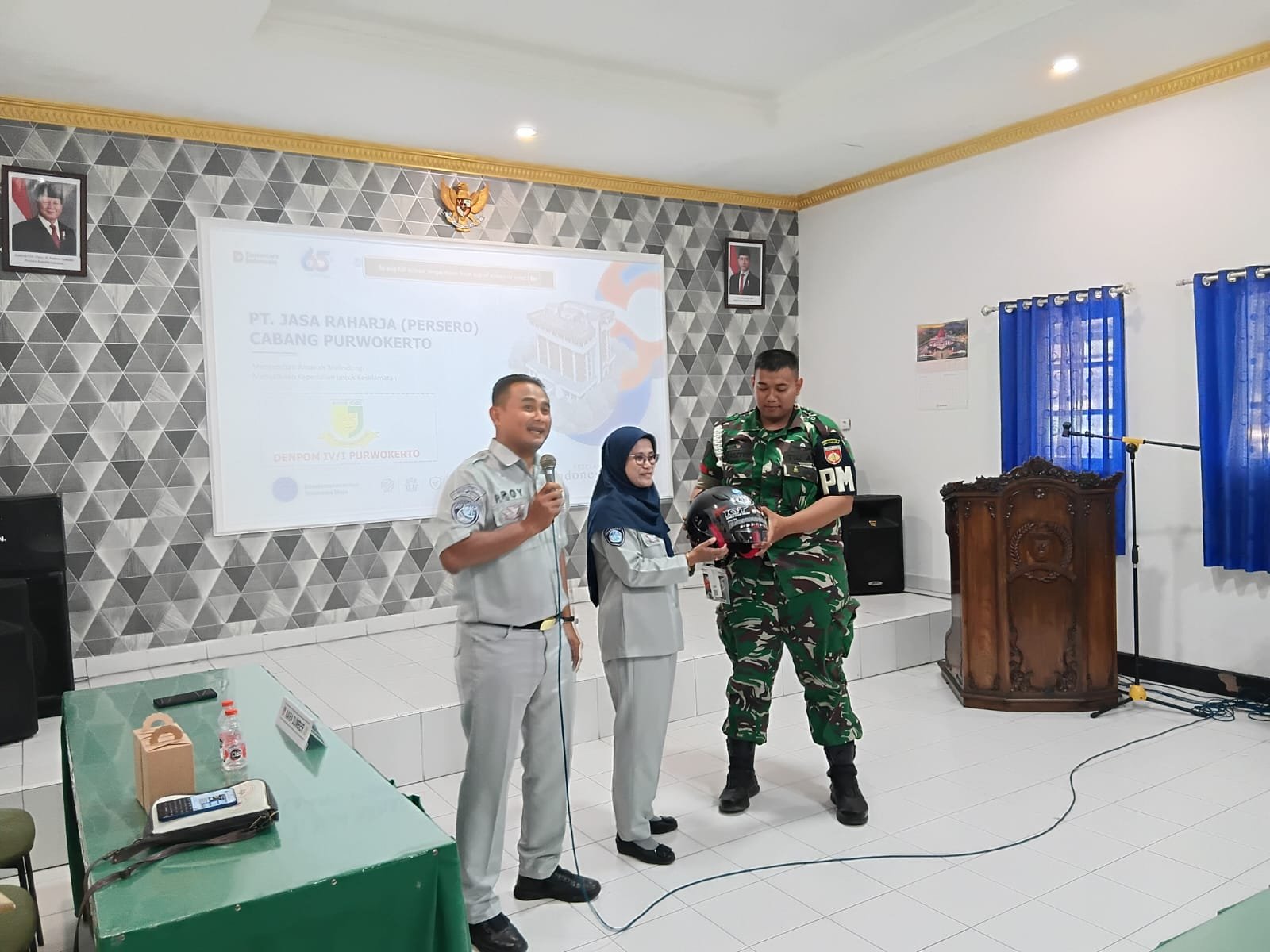 Jasa Raharja Purwokerto Jadi Narasumber Sosialisasi Keselamatan Berkendara di Denpom IV/1 Purwokerto