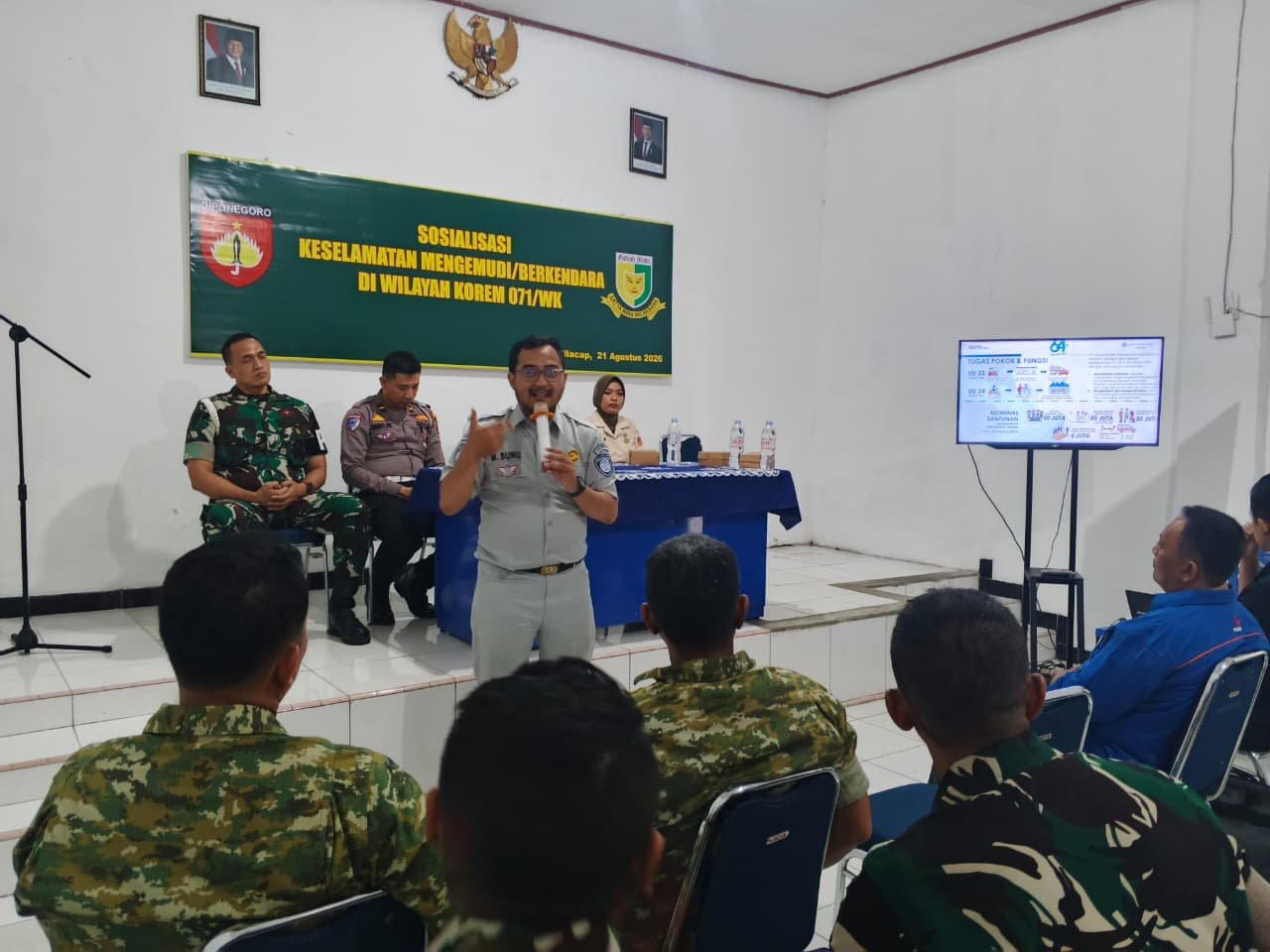 Jasa Raharja Wangon Sosialisasikan Keselamatan Berkendara di Subdenpom IV/1-1 Cilacap