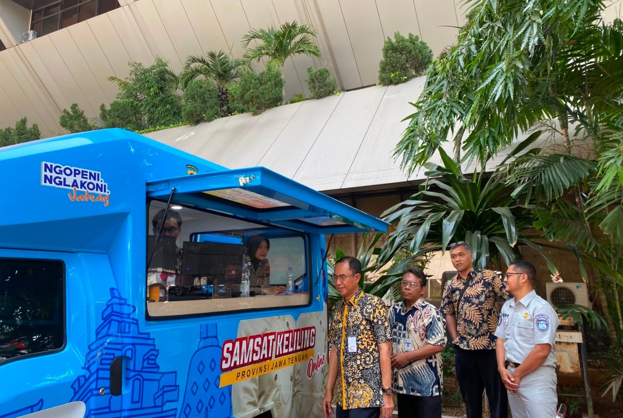 Pameran UMKM se-Jawa Tengah Hadirkan Layanan Samsat Keliling, Jasa Raharja Dorong Tertib Pajak dan Lalu Lintas