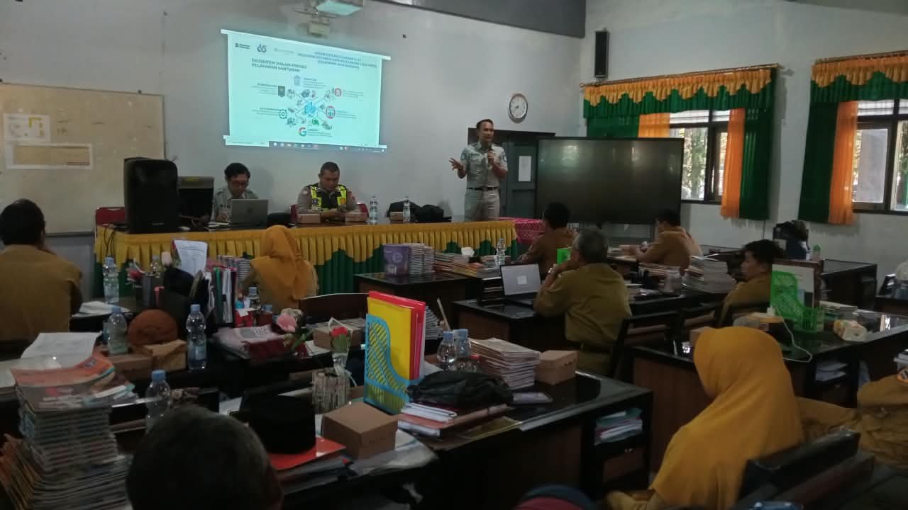 Jasa Raharja Tanamkan Pentingnya Keselamatan Dalam Berlalu Lintas di SMA Negeri 1 Ngemplak Boyolali Jasa Raharja Tanamkan Pentingnya Keselamatan Dalam Berlalu Lintas di SMA Negeri 1 Ngemplak Boyolali