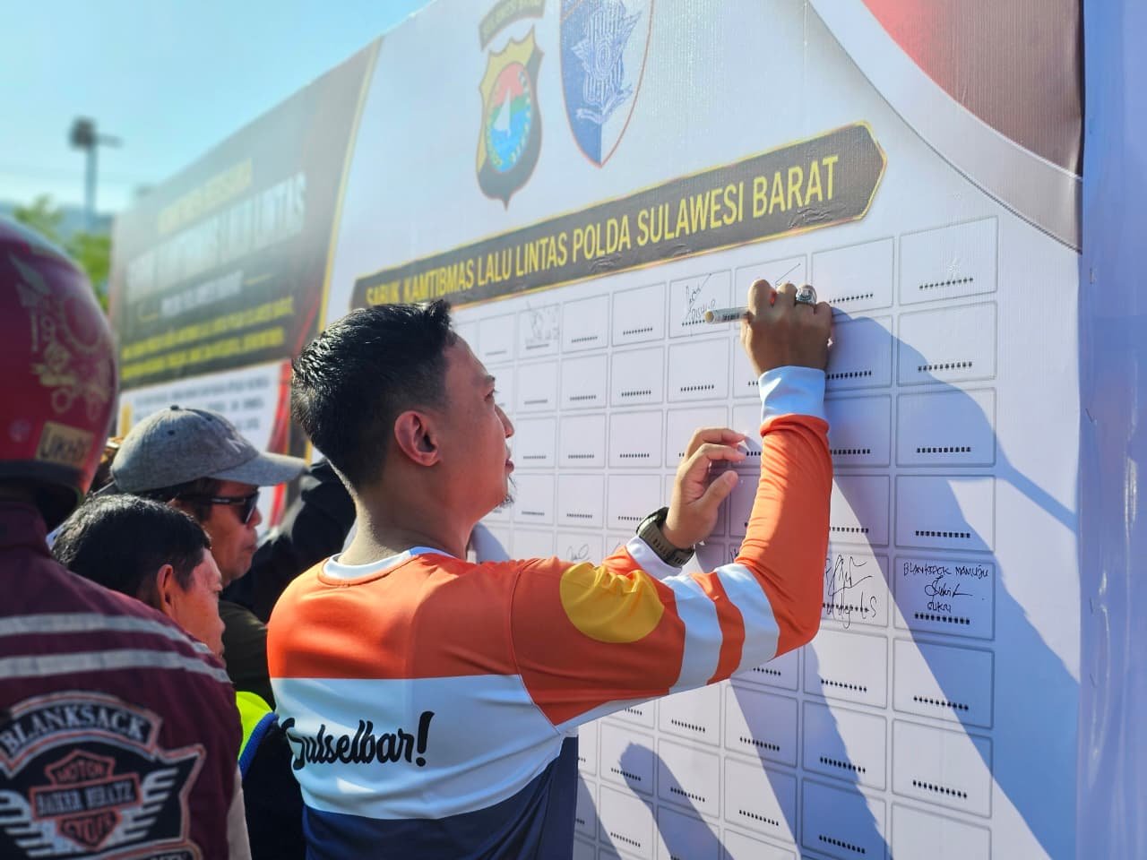 Jasa Raharja Perkuat Komitmen Keselamatan Lalu Lintas melalui Apel Sabuk Keselamatan dan Safety Riding Jasa Raharja Perkuat Komitmen Keselamatan Lalu Lintas melalui Apel Sabuk Keselamatan dan Safety Riding