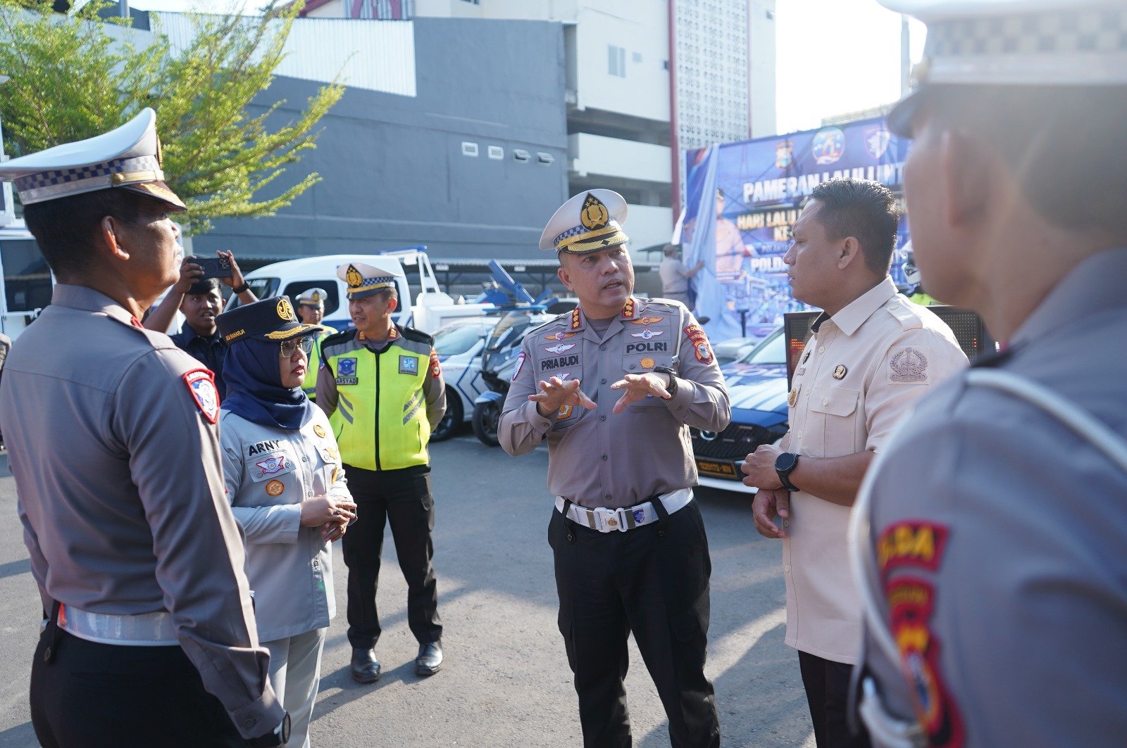 Sinergi untuk Keselamatan, Kakanwil Jasa Raharja Sulsel Hadiri Apel dan Syukuran Hari Lalu Lintas Bhayangkara ke-71