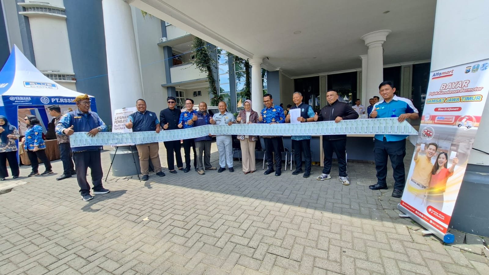 Kendaraan Dinas Pemkot Batu Dilayani melalui Samsat Jemput Bola di Balai Kota Among Tani