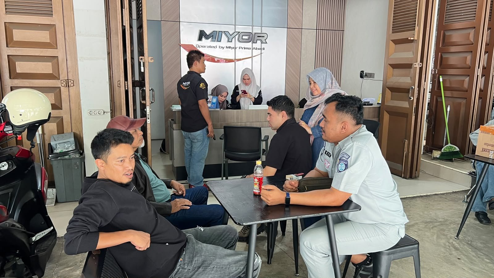 Jasa Raharja Sumbar Lakukan Kunjungan ke PT Miyor Prima Abadi Terkait Kecelakaan Bus di Merak