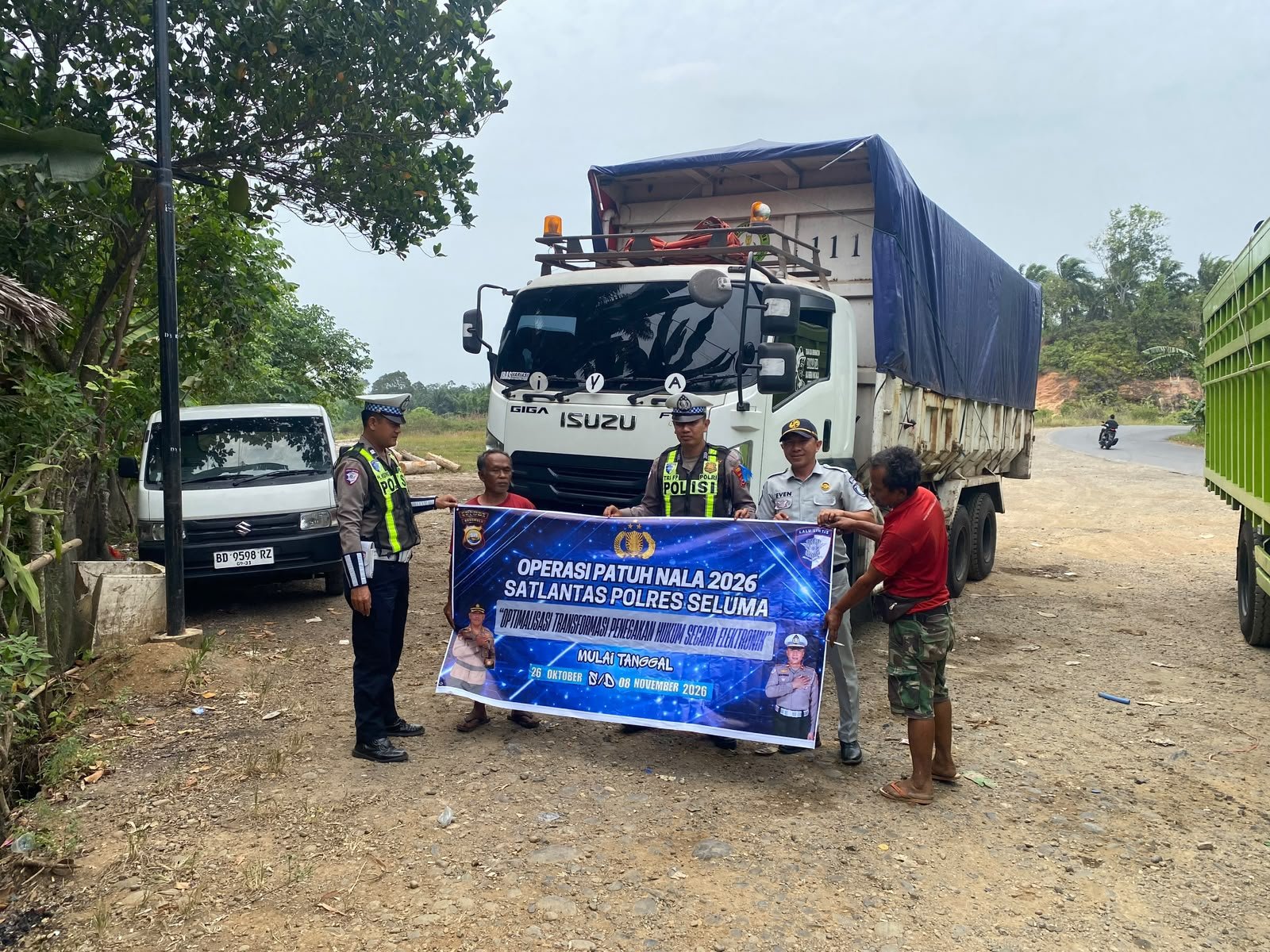 Dukung Operasi Patuh Nala 2026, Jasa Raharja dan Satlantas Polres Seluma Sosialisasikan Keselamatan kepada Angkutan Barang